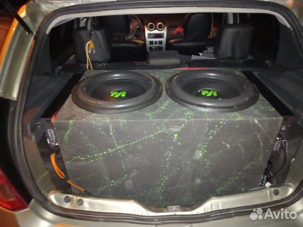 Сабвуфер machete 15