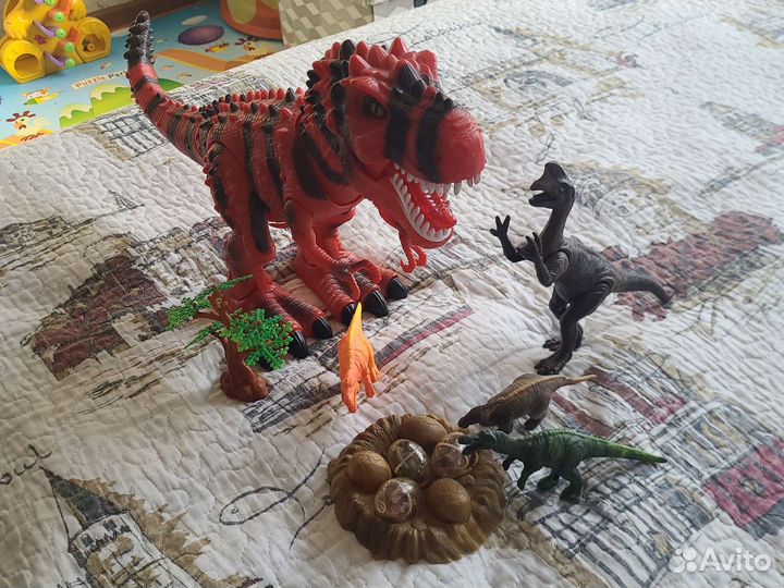 Динозавры игровой набор