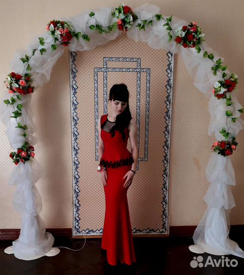 Вечернее платье