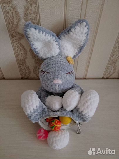 Заяц, динозавр. Игрушка. Подарок