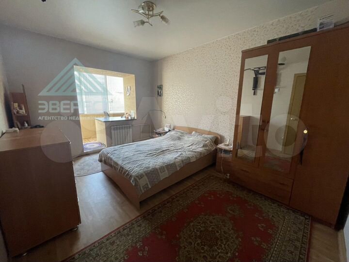 Доля в 3-к. квартире, 79,9 м², 5/5 эт.