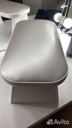 Подставка для рук маникюрная