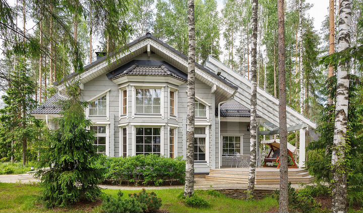 Дом 228 м² на участке 19 сот.