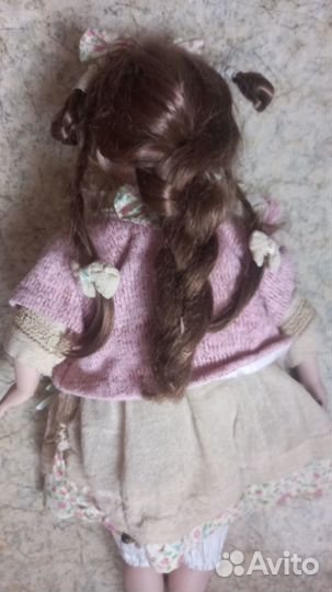 Кукла фарфоровая большая