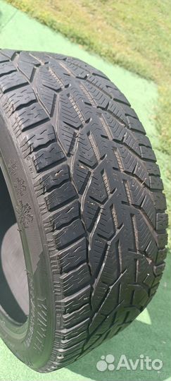 Tigar Winter 235/45 R18