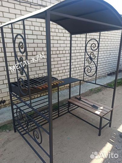 Мангал с крышей 