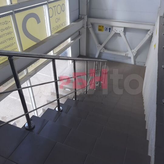 Торгово-офисное 23 кв.м с парковкой