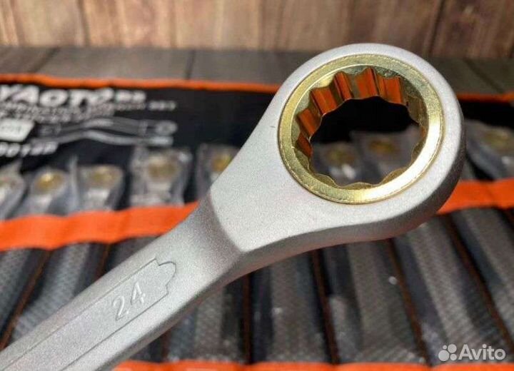 Набор ключей с трещеткой 14в1