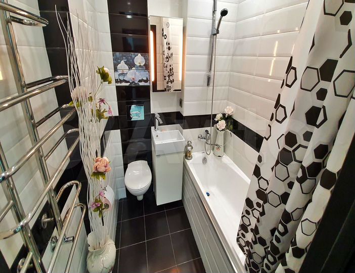 2-к. квартира, 65 м², 3/10 эт.