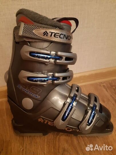 Горнолыжные ботинки детские 22