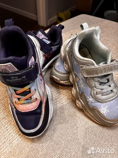 Кроссовки на девочку 30 31