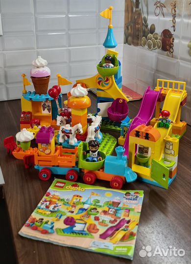 Конструктруктор lego duplo 10944 10949 10870