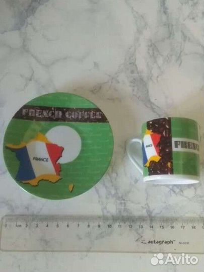 Кофейная чашечка и блюдце страны