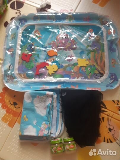 Продам детские вещи