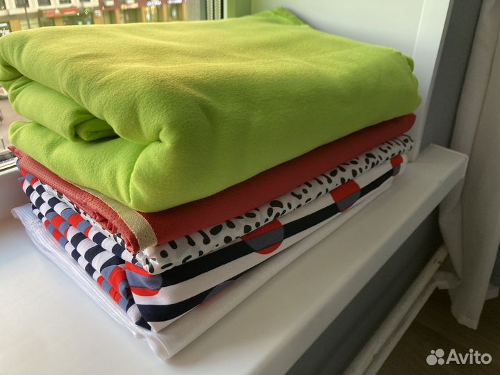 Отрезы тканей и трикотажных полотен