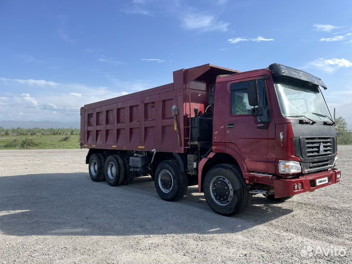 Howo ZZ3407S3067C, 2007