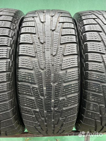 Nokian Tyres Hakkapeliitta R 225/55 R18 102R