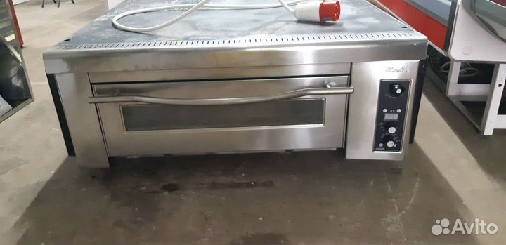 Печь для пиццы на подставке