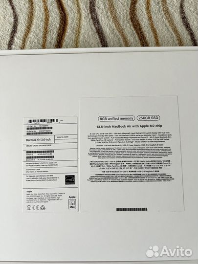 Apple Macbook air 13 2022 m2