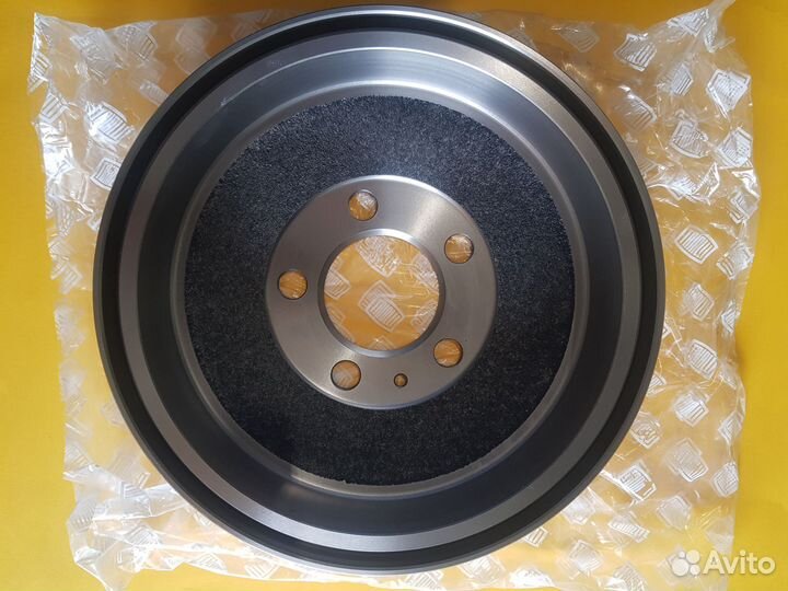 Барабаны тормозные (2шт) Volkswagen Polo 11-20