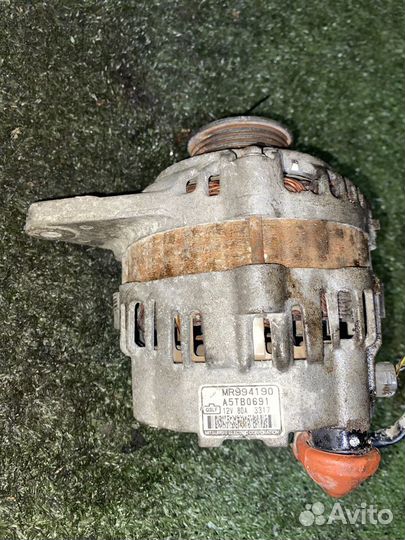 Генератор 4G64 Mitsubishi Galant EA3A MR994190