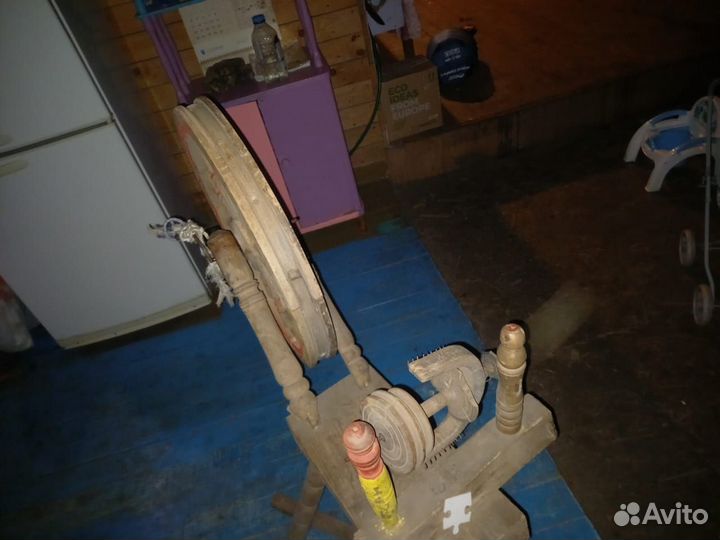 Прялка старинная