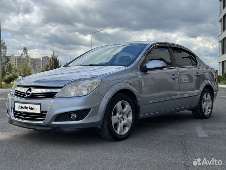Opel Astra 1.8 AT, 2008, 185 000 км