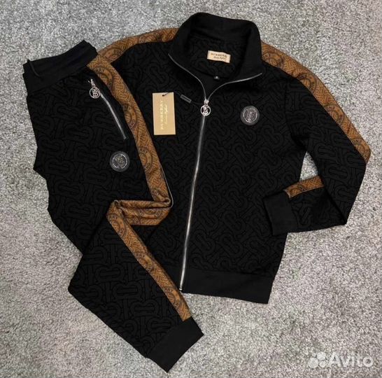 Спортивный костюм Burberry