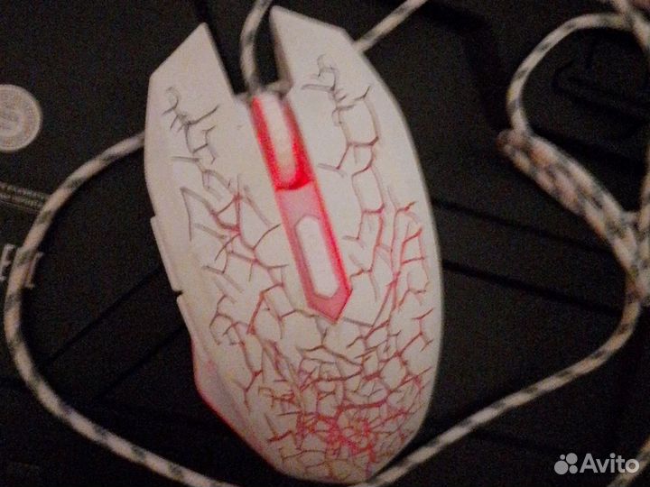 Продам клаву мыш и коврик всë игровое