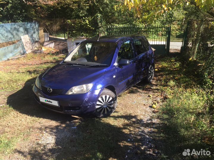 Mazda Demio 1.3 AT, 2004, 210 000 км