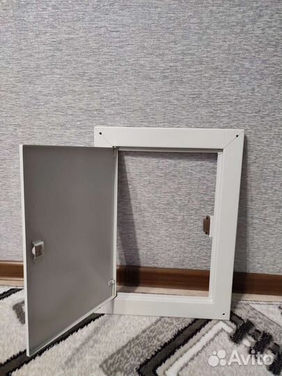 Дверка, люк для элекрощитка