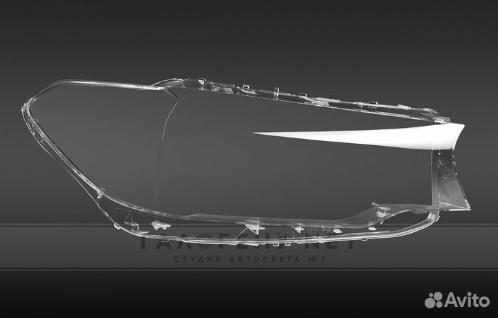 Стекло фары BMW 5 G30 2016-2020 (правое)