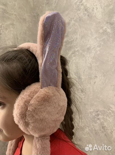 Меховые наушники с движущими ушами