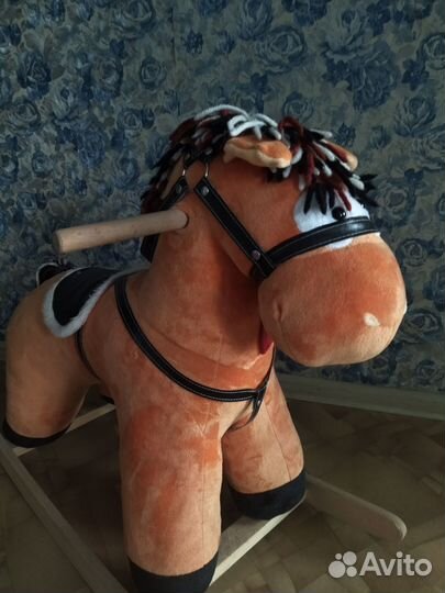 Детская качалка лошадь