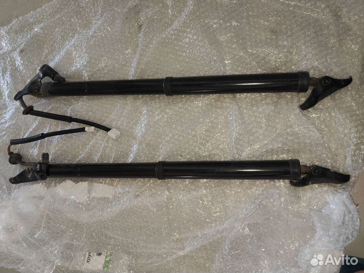 Привод багажника Highlander 50