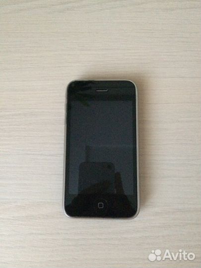 iPhone 3GS, 8 ГБ