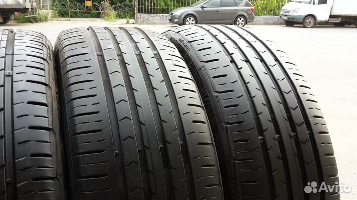 Continental ContiPremiumContact 5 205/55 R16