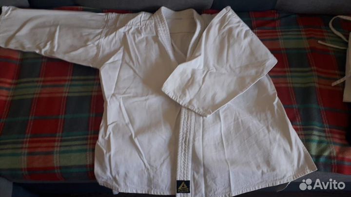 Продается кимано для каратэ