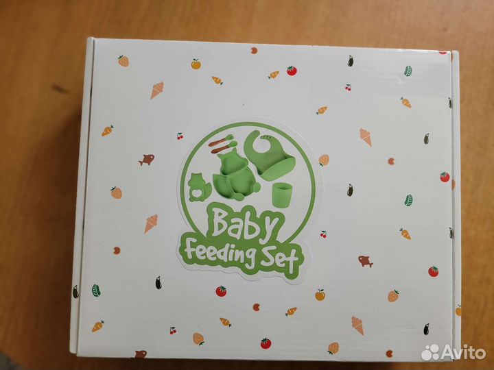 Подарочный набор детской силиконовой посуды