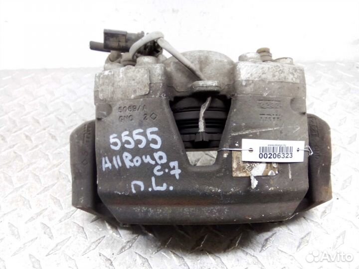 Суппорт передний левый Audi Allroad C7