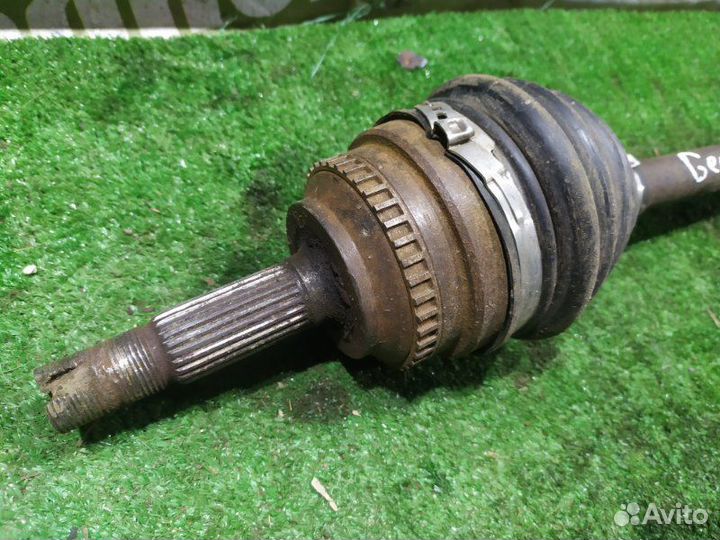 Привод правый Geely Mk LG1 MR479QA