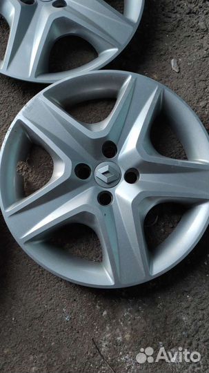 Оригинальные колпаки r16