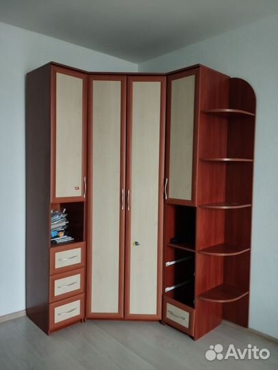 Шкаф для одежды бу