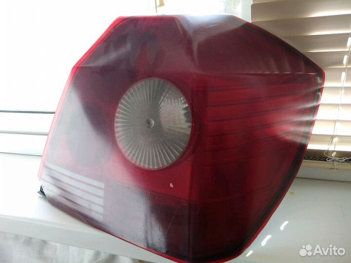 Задний правый фонарь джи-ли мгрант,оригинал
