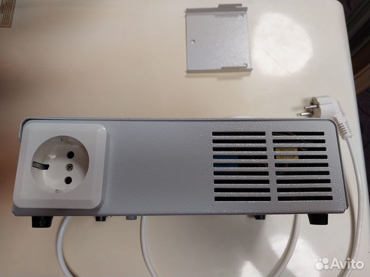 Стабилизатор напряжения штиль R250T бу