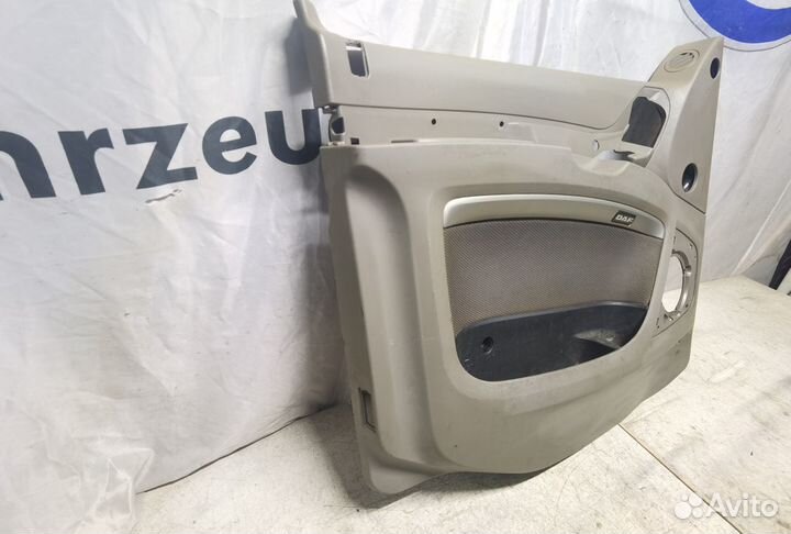 Обшивка двери передней левой DAF XF 105