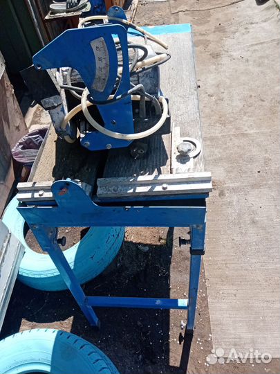 Плиткорез электрический