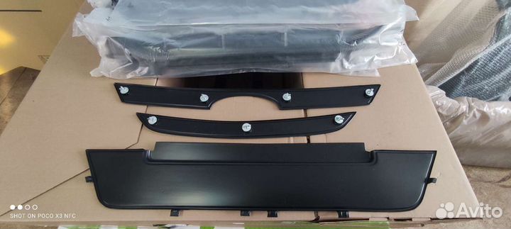 Зимняя защита радиатора Лада Ларгус