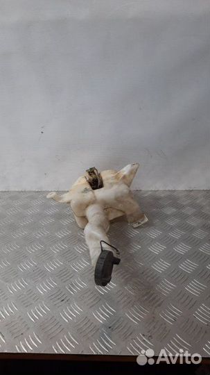 Бачок омывателя Ford Mondeo седан 2.0 2005