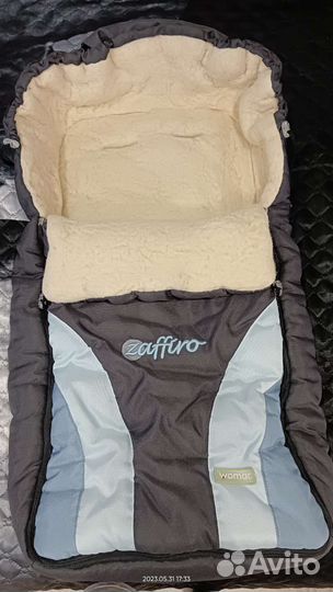 Меховой конверт в коляску